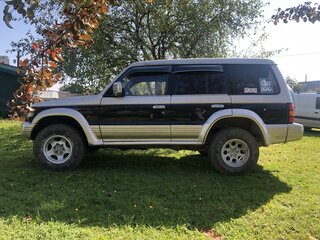 1991 Mitsubishi Pajero II, золотистый, 713000 рублей, вид 3