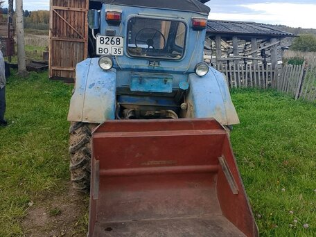 1982 ЛТЗ Т-40АМ, 650000 рублей, вид 3