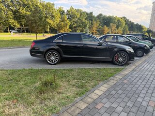 2010 Mercedes-Benz S-Класс 350 Long V (W221) Рестайлинг, чёрный, 1850000 рублей, вид 2