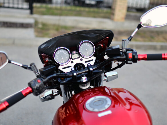 2008 Yamaha XJR1300, красный - вид 5