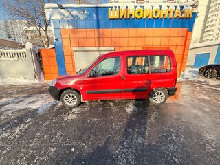2010 Peugeot Partner I Рестайлинг, красный, 450000 рублей, вид 4