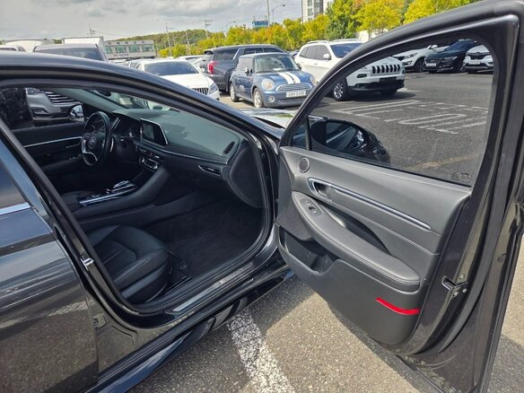2022 Hyundai Sonata VIII (DN8), серый, 2100000 рублей - вид 23