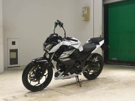 2014 Kawasaki Z 250, белый, 400000 рублей, вид 4