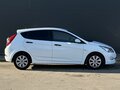 2015 Hyundai Solaris I Рестайлинг, белый, 999000 рублей - вид 6