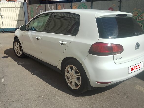 2011 Volkswagen Golf VI, белый, 650001 рублей - вид 6
