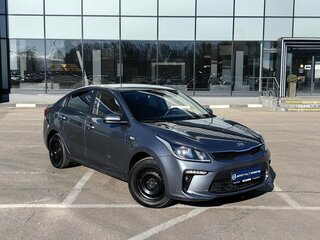 2019 Kia Rio IV, серый, 1199000 рублей, вид 1