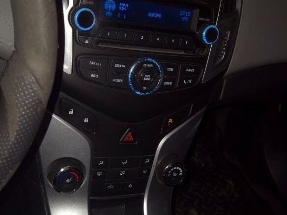 2013 Chevrolet Cruze I Рестайлинг, белый, 500000 рублей - вид 5