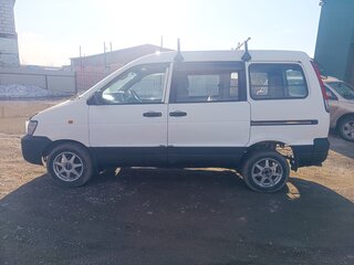 1999 Toyota Lite Ace V, белый, 350000 рублей, вид 4