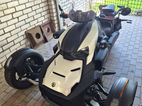 2019 BRP Can-Am Ryker, чёрный, 1300000 рублей, вид 2