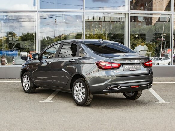 2026 Lada (ВАЗ) Vesta I Рестайлинг (NG), серый, 1880000 рублей - вид 4