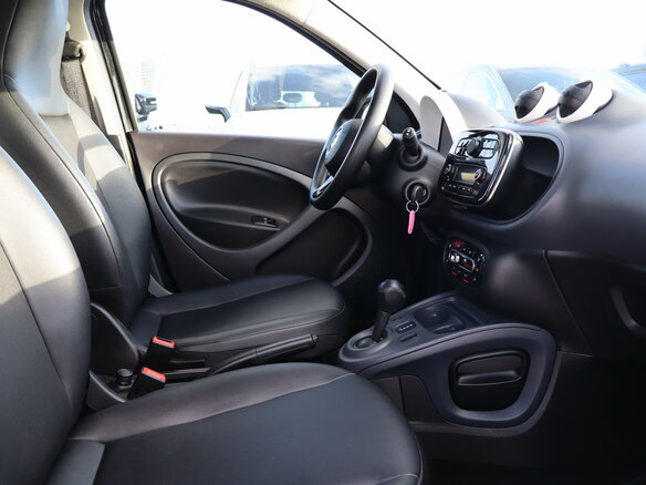 2016 Smart Forfour II, чёрный, 1099000 рублей - вид 10
