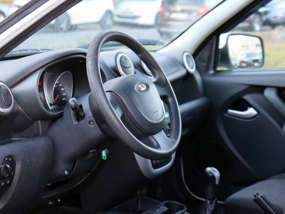2013 Lada (ВАЗ) Granta I, белый, 409000 рублей - вид 13