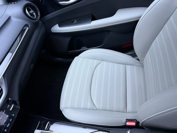 2023 Kia K3 II (China Market) Рестайлинг, белый, 1485007 рублей - вид 15