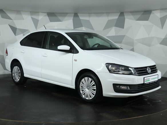 2016 Volkswagen Polo V Рестайлинг, белый, 849000 рублей - вид 2