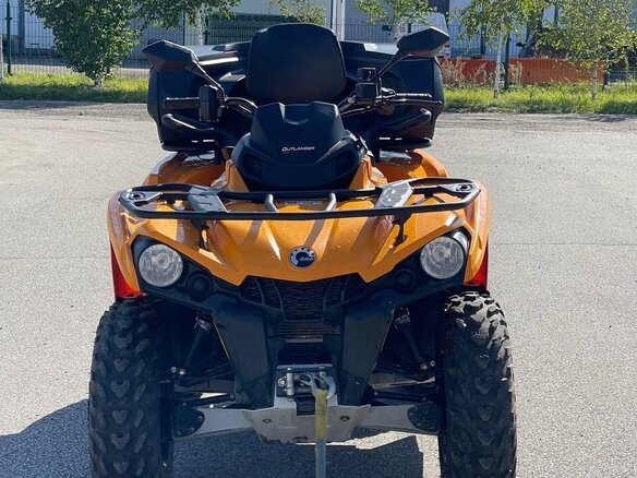 2018 BRP Can-Am Outlander 570, оранжевый, 1200000 рублей - вид 1