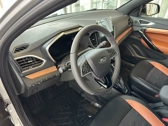2026 Lada (ВАЗ) Vesta SW Cross I Рестайлинг (NG), серебристый, 2271000 рублей - вид 9