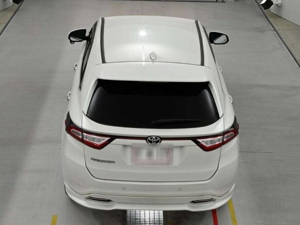 2019 Toyota Harrier III (XU60) Рестайлинг, белый, 1750000 рублей - вид 6