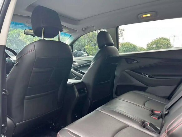 2022 Chevrolet Orlando II, серый, 1760000 рублей - вид 8
