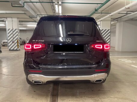 2020 Mercedes-Benz GLB 250 I (X247), чёрный, 4049000 рублей, вид 4