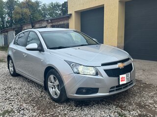 2012 Chevrolet Cruze I, серебристый, 749999 рублей, вид 2