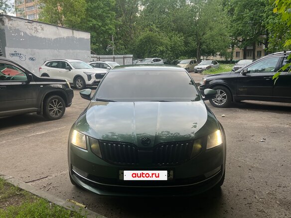 2020 Skoda Octavia III (A7) Рестайлинг, зелёный, 1930000 рублей