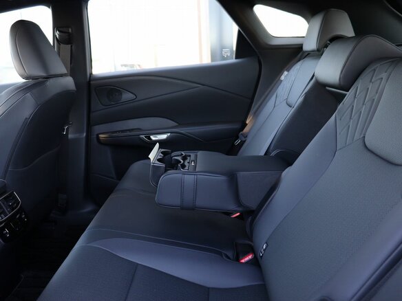 2026 Lexus RX 300 V, чёрный, 8350000 рублей - вид 32