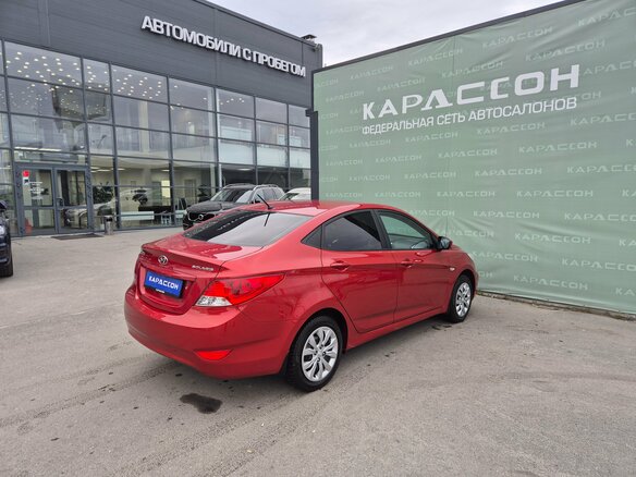 2013 Hyundai Solaris I, красный, 685000 рублей - вид 1