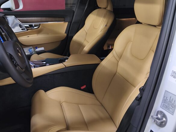 2024 Volvo V90 Cross Country I Рестайлинг, белый, 8400000 рублей - вид 27
