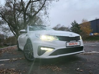2019 Kia Optima IV Рестайлинг, белый, 2250000 рублей, вид 1