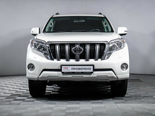 2015 Toyota Land Cruiser Prado 6-speed 150 Series Рестайлинг 1, белый, 3784166 рублей, вид 2