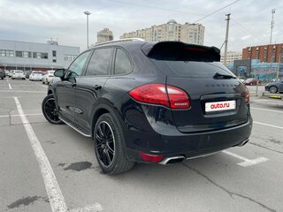 2012 Porsche Cayenne Diesel II (958), чёрный, 2650000 рублей, вид 4