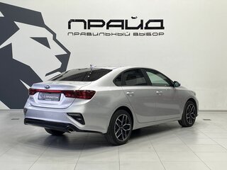 2021 Kia Cerato IV, серебристый, 1879900 рублей, вид 5