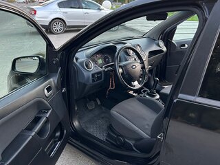2006 Ford Fiesta Mk5, чёрный, 350000 рублей, вид 3