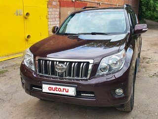 2011 Toyota Land Cruiser Prado 150 Series, пурпурный, 3200000 рублей, вид 2