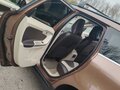 2010 Volvo XC60 I, жёлтый, 950000 рублей - вид 7