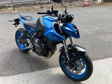 2023 Suzuki GSX-8S, голубой, 940000 рублей, вид 2