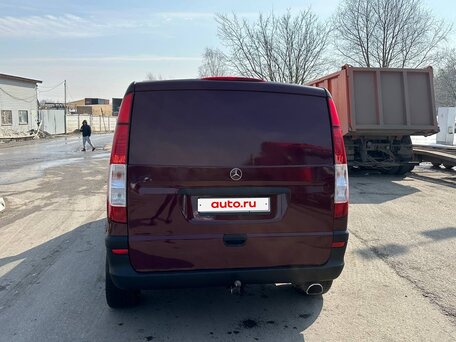2005 Mercedes-Benz Vito, красный, 950000 рублей, вид 4