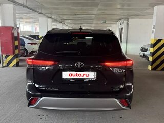 2025 Toyota Highlander IV (XU70), чёрный, 5050000 рублей, вид 2