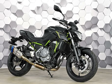 2019 Kawasaki Z 650, чёрный, 695000 рублей, вид 1