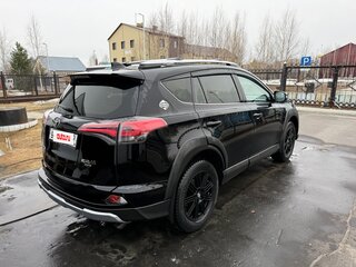 2017 Toyota RAV4 IV (XA40) Рестайлинг, чёрный, 2600000 рублей, вид 5