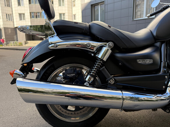 2012 Triumph Rocket III, чёрный, 900000 рублей - вид 22