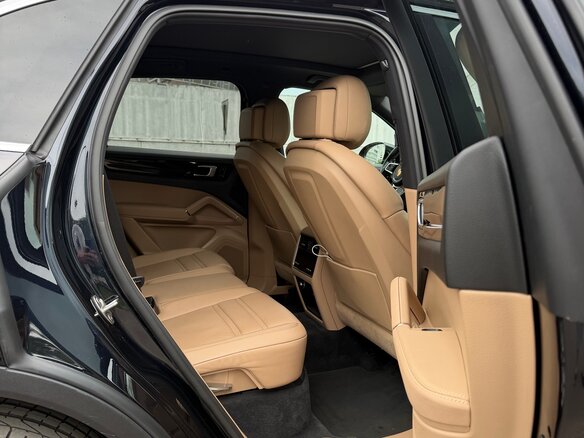 2018 Porsche Cayenne III, синий, 6100000 рублей - вид 17