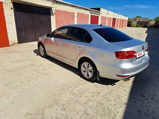 2013 Volkswagen Jetta VI, серебристый, 1190000 рублей, вид 4