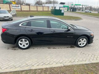2020 Chevrolet Malibu IX Рестайлинг, чёрный, 1690000 рублей, вид 2