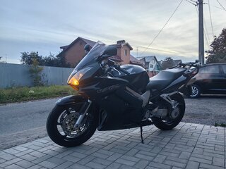 2002 Honda VFR 800, чёрный, 580000 рублей, вид 3
