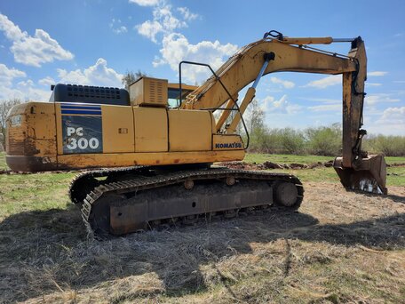 2006 Komatsu PC300, жёлтый, 4500000 рублей, вид 5