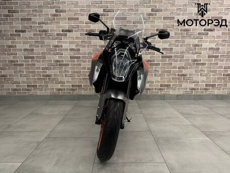 2018 KTM 1290 Super Duke GT, оранжевый, 1114000 рублей, вид 5