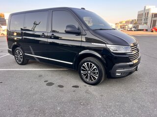 2021 Volkswagen Caravelle T6 Рестайлинг, чёрный, 5700000 рублей, вид 3