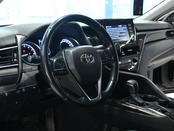 2021 Toyota Camry VIII (XV70), чёрный - вид 6