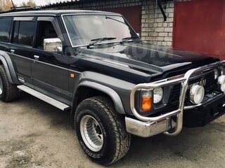 1992 Nissan Safari IV (Y60), чёрный, 3100000 рублей, вид 2